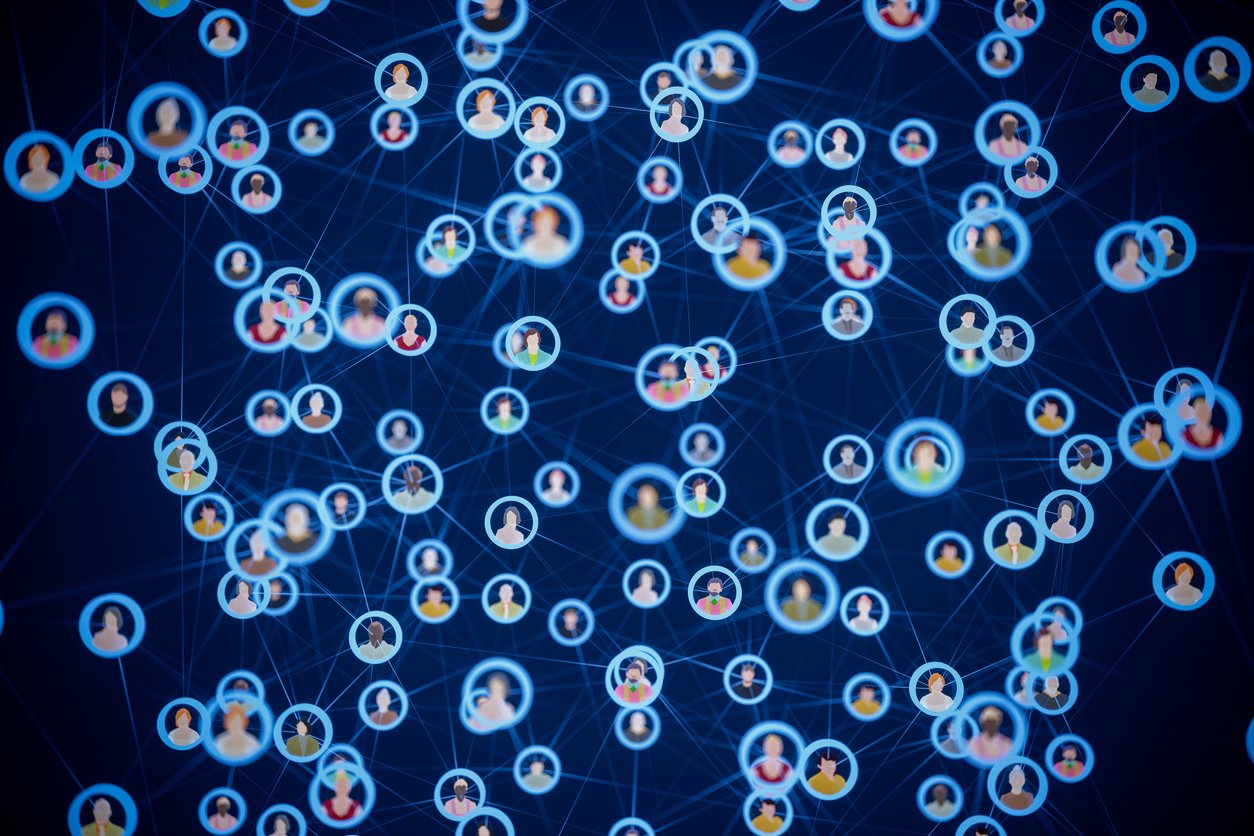 Building culture and employer branding with crowdsourced comms